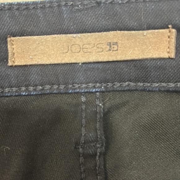 Joe’s Super soft stretchy Jeans. Size 25. - Picture 2 of 5